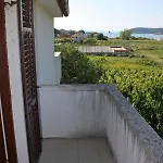Apartman With Parking Space - Donja, Rab - 4991 Supetarska Draga