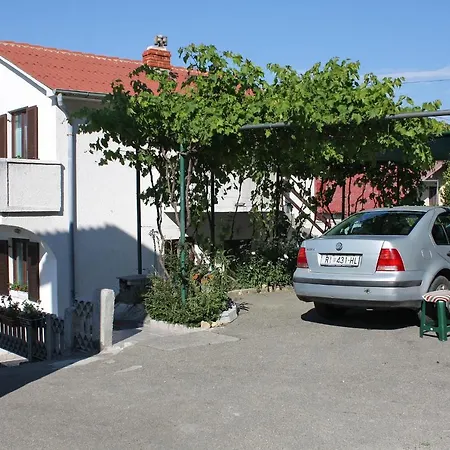 With Parking Space - Donja, Rab - 4991 * Supetarska Draga